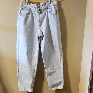 Brittania Vintage Loose Fit Jeans